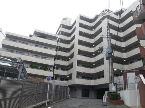 ライオンズマンション護国神社前